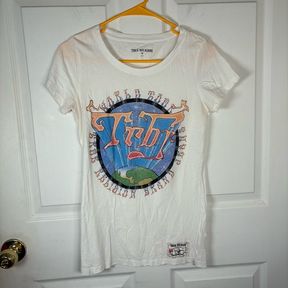 True Religion T-shirt Women's S World Tour Tee Planet White Y2K Vintage Raw Hem